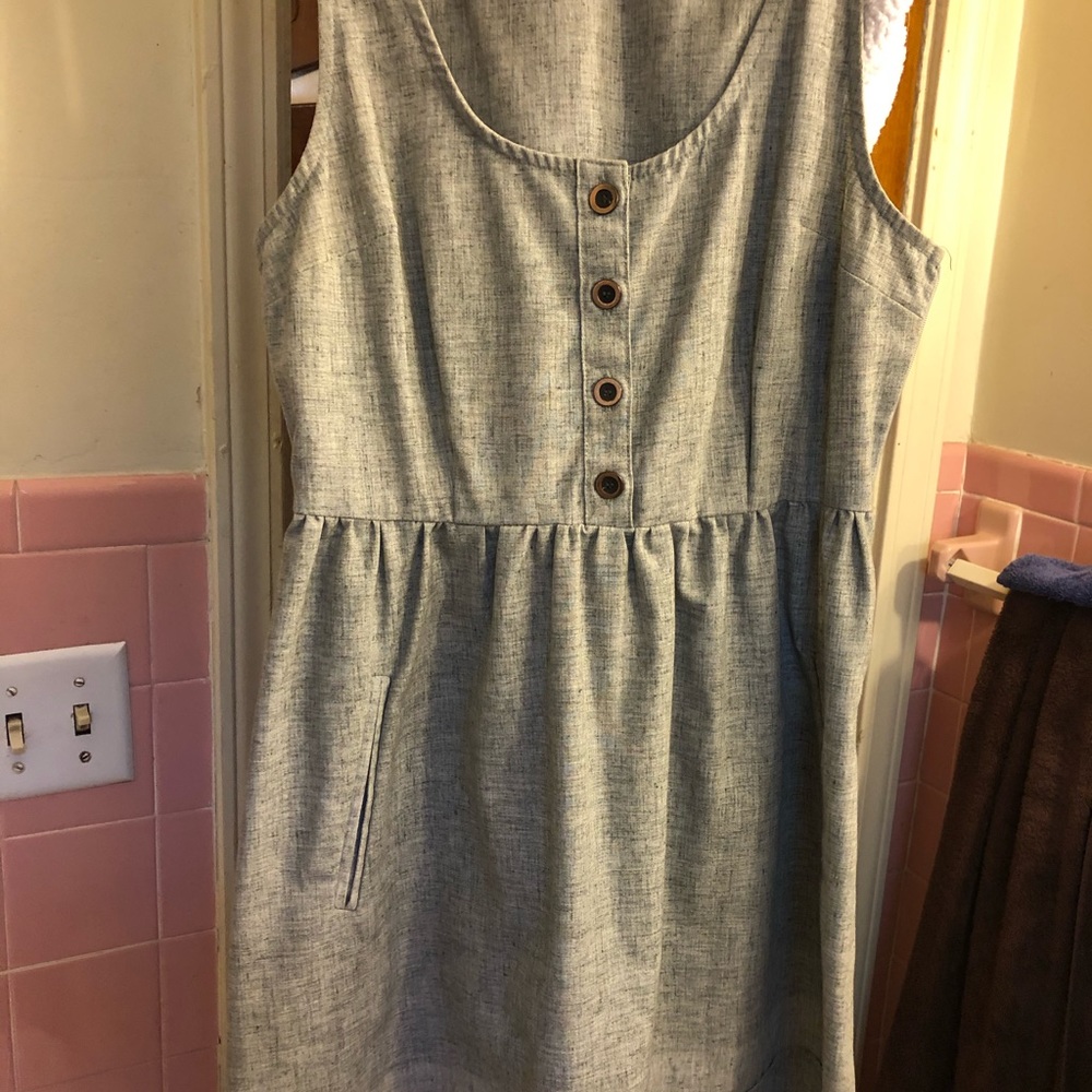 Short linen-blend dress